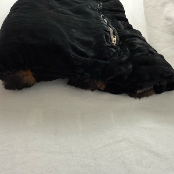 Vintage Brown and Black Fur Hand Warmer Purse Velvet Backing Zipper - Picture 6 of 14